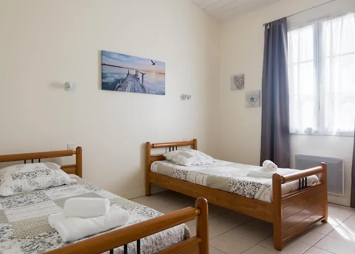 Colombelle Proche Du Marche Et De La