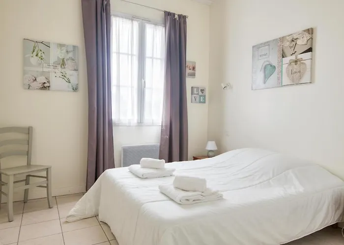 公寓 Colombelle Proche Du Marche Et De La 拉考德索梅